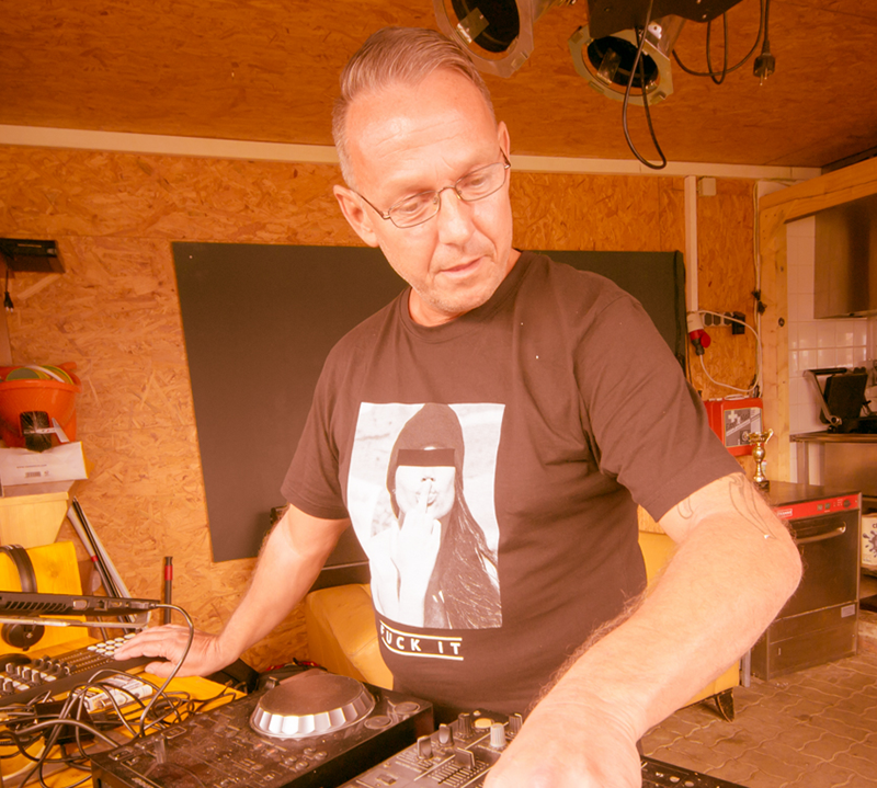 Sdricci alias Huxtebude